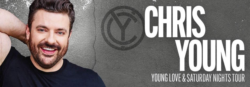 Chris Young performing live